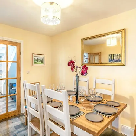 Holiday home 3 Bed In Bridlington 56248 Weaverthorpe