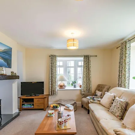 3 Bed In Bridlington 56248 Holiday home Weaverthorpe